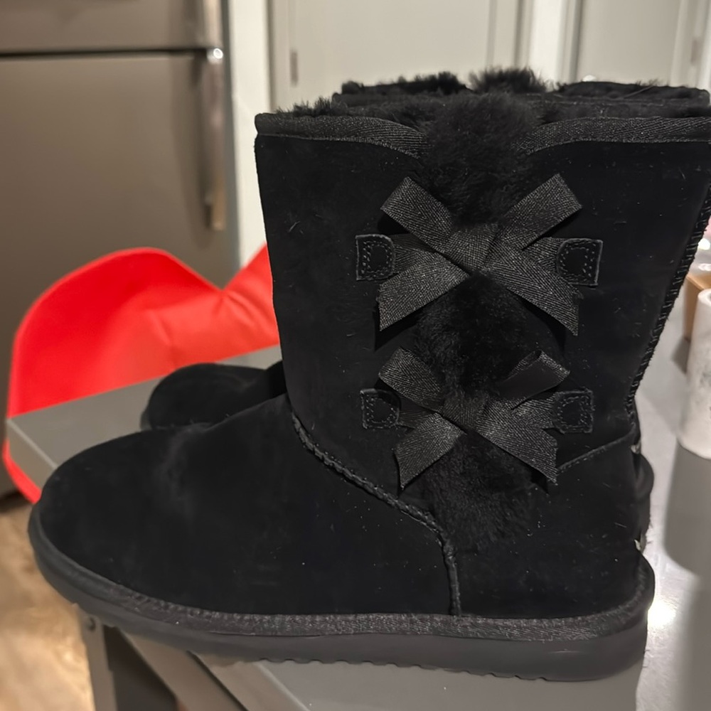 KoolaBurra by UGG Bailey Bow boots women’s size 11